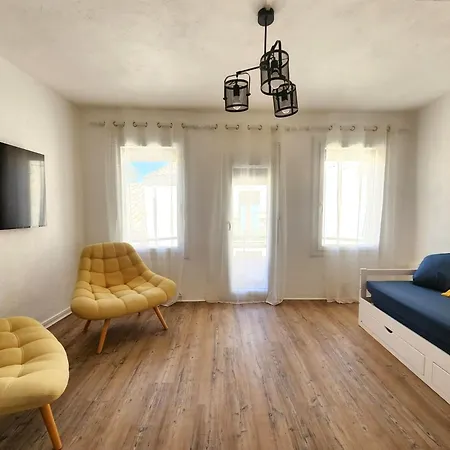 With Two Bedrooms And Terrace Caux
